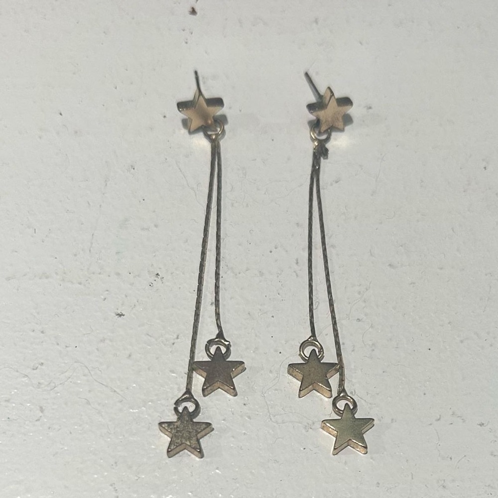 star earrings